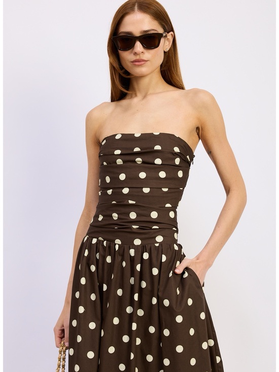 En Saison Dresses & Skirts - En Saison Strapless Brown Dress with Cream Polka Dots